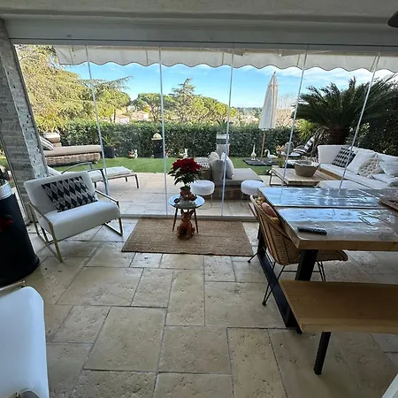 Les Hauts De Vaugrenier * Villeneuve-Loubet