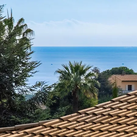 Les Hauts De Vaugrenier * Villeneuve-Loubet